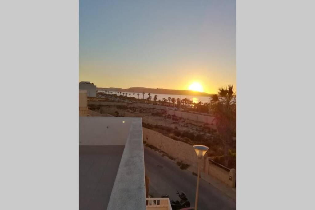 Sunshine Holiday Apartment 5 With Spectacular Seaviews San Pawl il-Baħar Extérieur photo